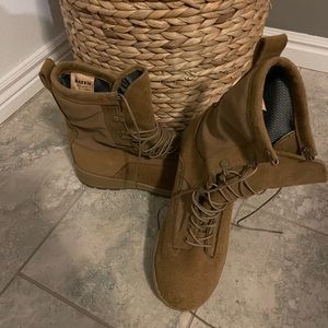 Bates Boots size 10.5